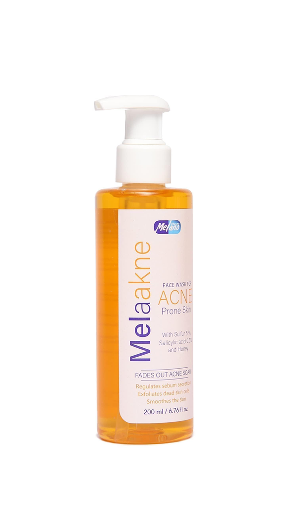 Melano Melaakne face wash for Acne 200g